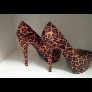 Sexy Leopard Heels
